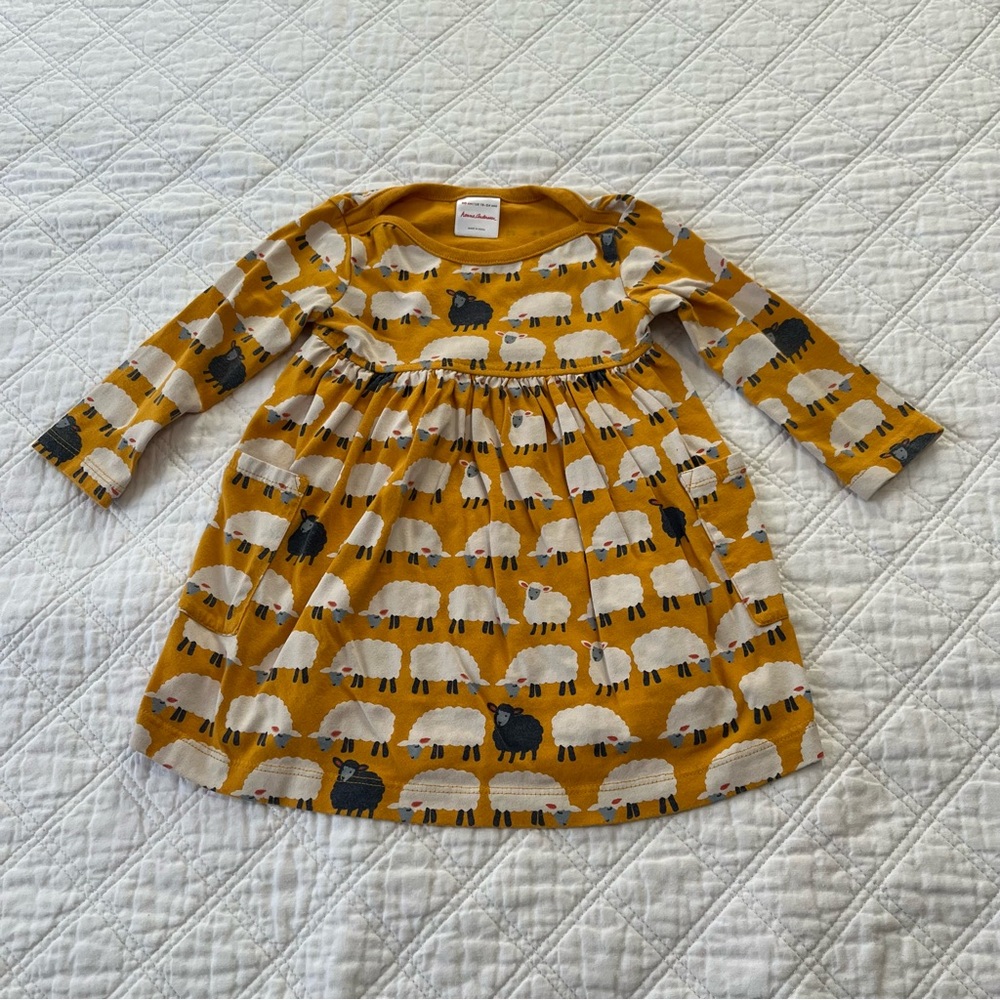 Hanna Andersson Counting Sheep Pocket Dress